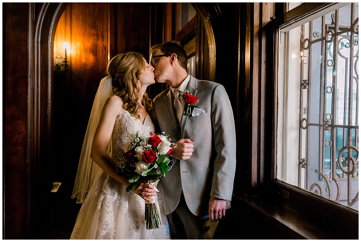 Bride and groom Lauren Baker Photography Minneapolis Saint Paul Twin Cities Minnesota Wedding Photographer Semple Mansion