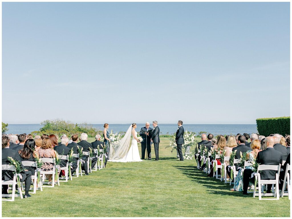 Ocean House wedding ceremony overlooking the ocean